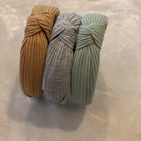 Accessories - Set of 3 Women's Fabric Knotted Headbands (Camel, Gray, Green)